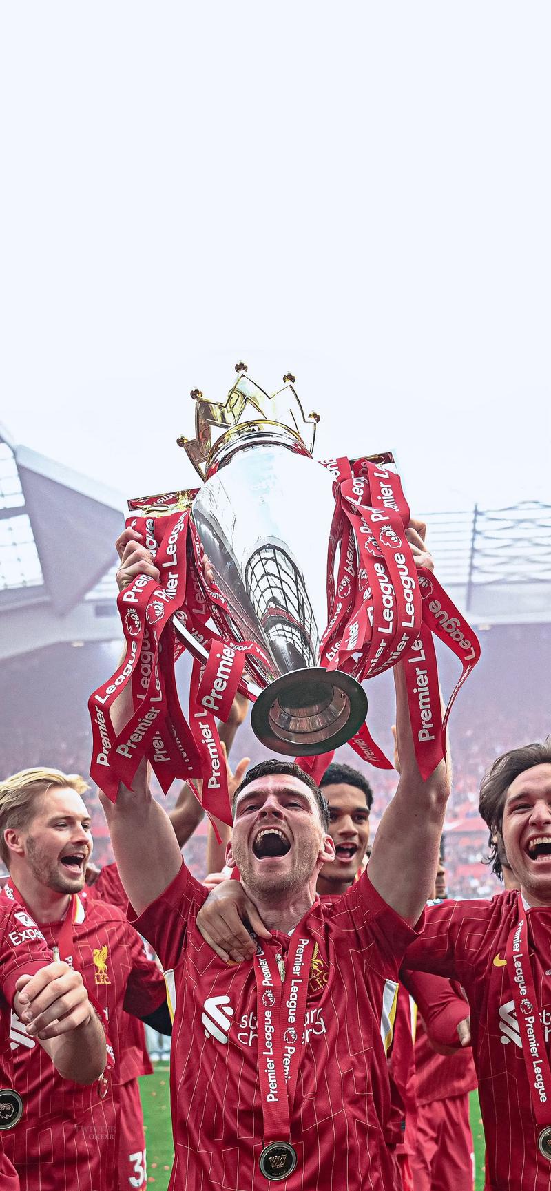 意甲媒体透露：米兰跟迈尼昂续约已达成口头协议，续约2年加一年选择权