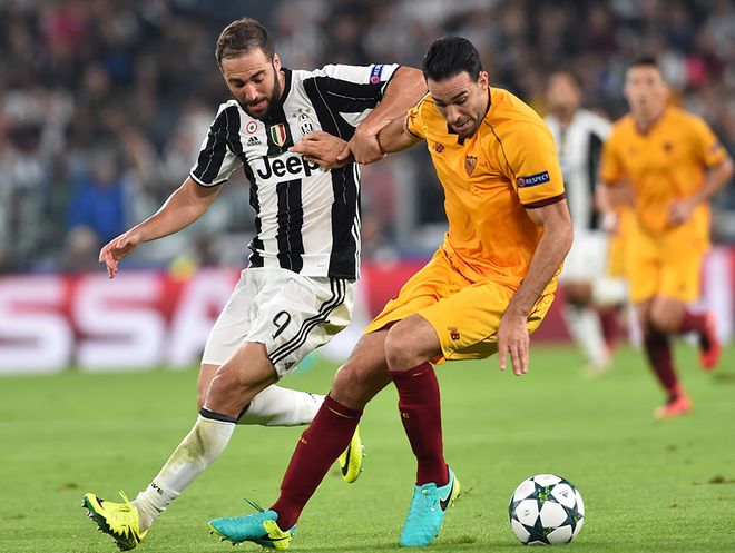 康宁汉姆在活塞12连胜期间，场均贡献30+10+5