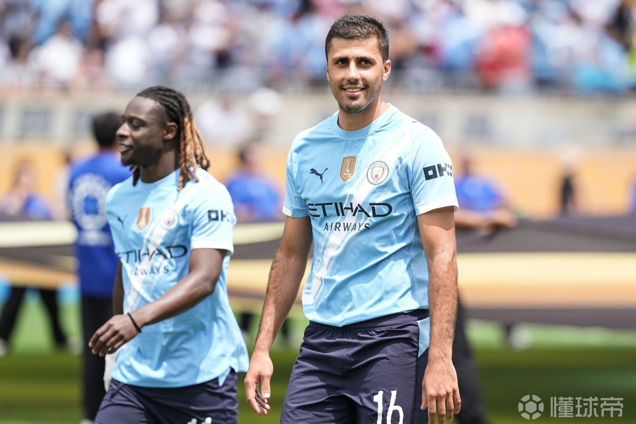 小瓦格纳狂轰32分，命中率超5成，魔术一分险胜热火