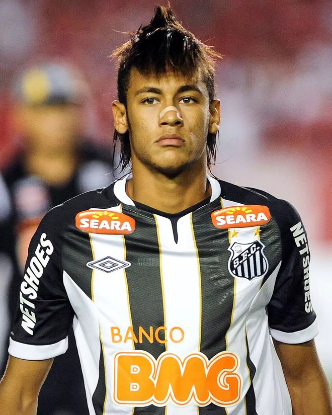 篮球火箭主力后卫被评为月最佳球员