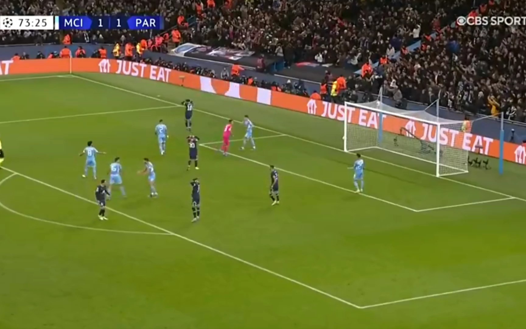 英超：曼联客场2-1击败莱斯特城