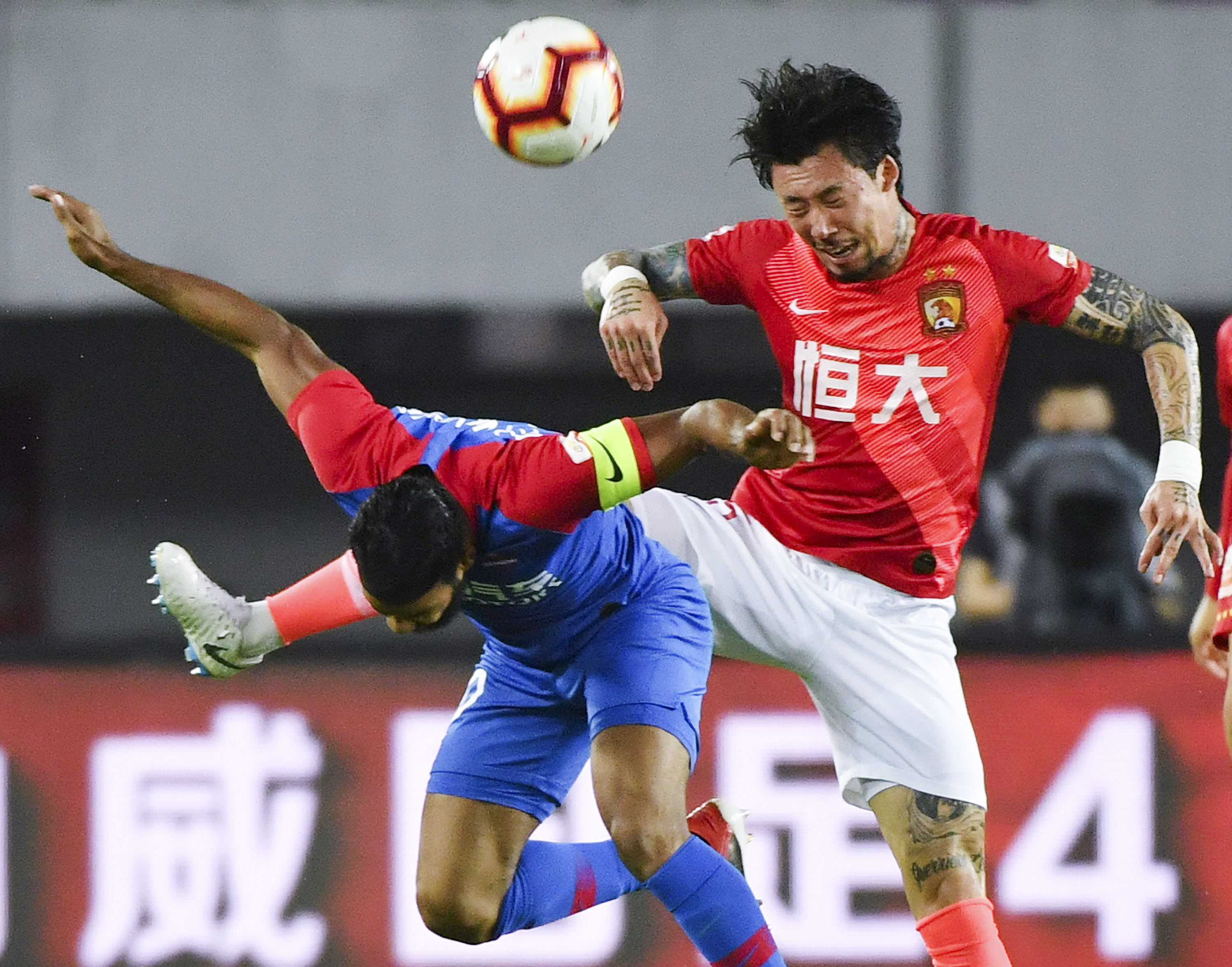 斯基拉：皇马只能在夏窗1000万回购帕斯，球员也不想冬窗转会