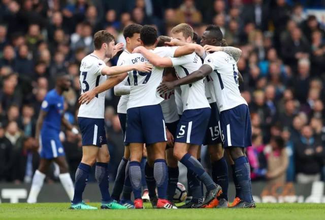 博洛尼亚总监：我们对球队表现满意，但现实地看不认为能争冠